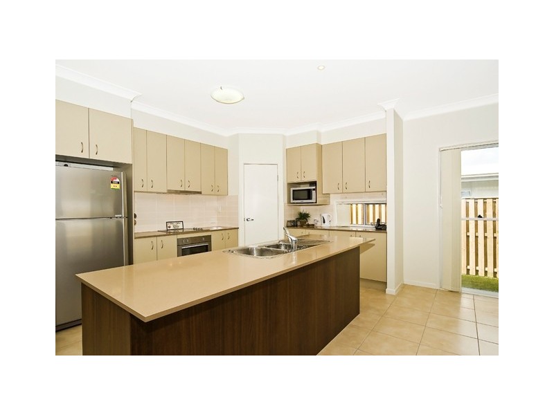 13 Eyre Place, Caloundra West QLD 4551