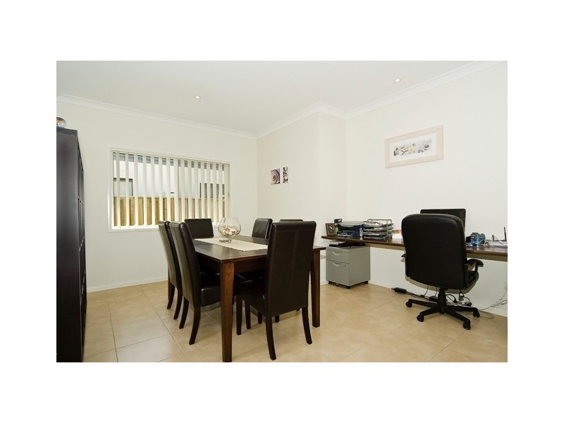 13 Eyre Place, Caloundra West QLD 4551