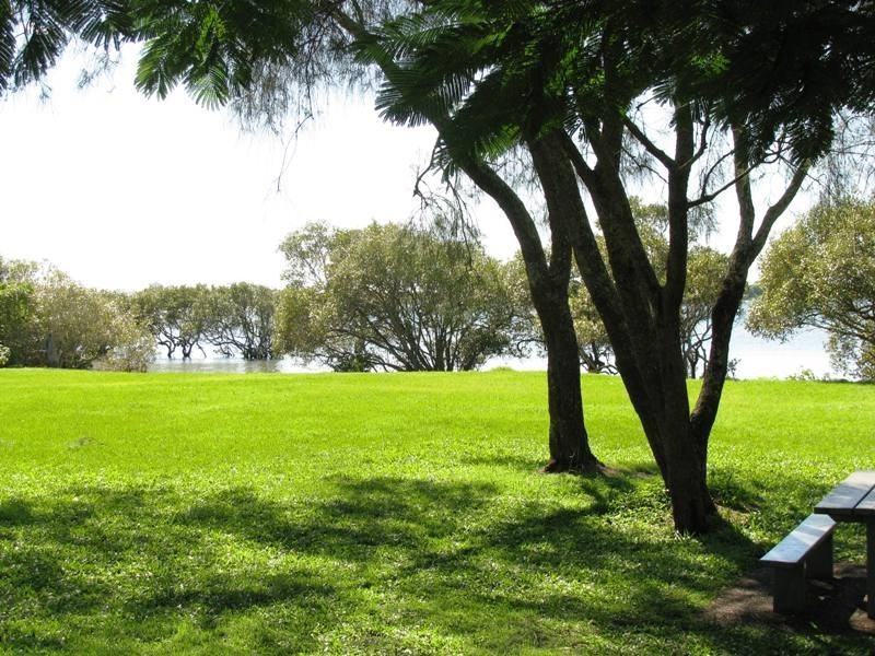 115 Golden Beach Esplanade, Golden Beach QLD 4551