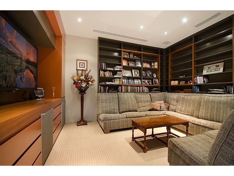 Unit 2121 ‘Aspect’ 80 Lower Gay Terrace, Caloundra QLD 4551