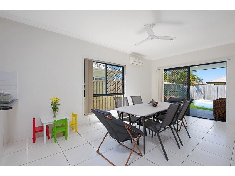 15 Eyre Place, Caloundra West QLD 4551