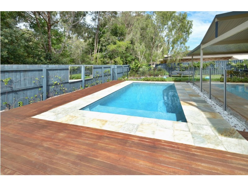 16 Midden Place, Pelican Waters QLD 4551