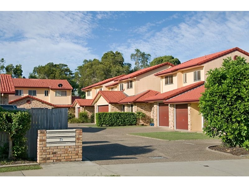 2/25 North Street, Caloundra QLD 4551