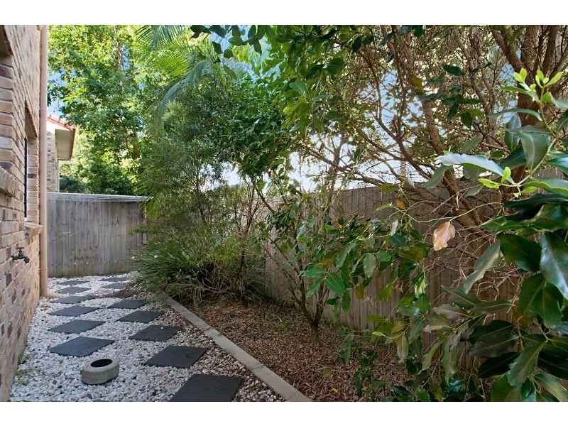 2/25 North Street, Caloundra QLD 4551