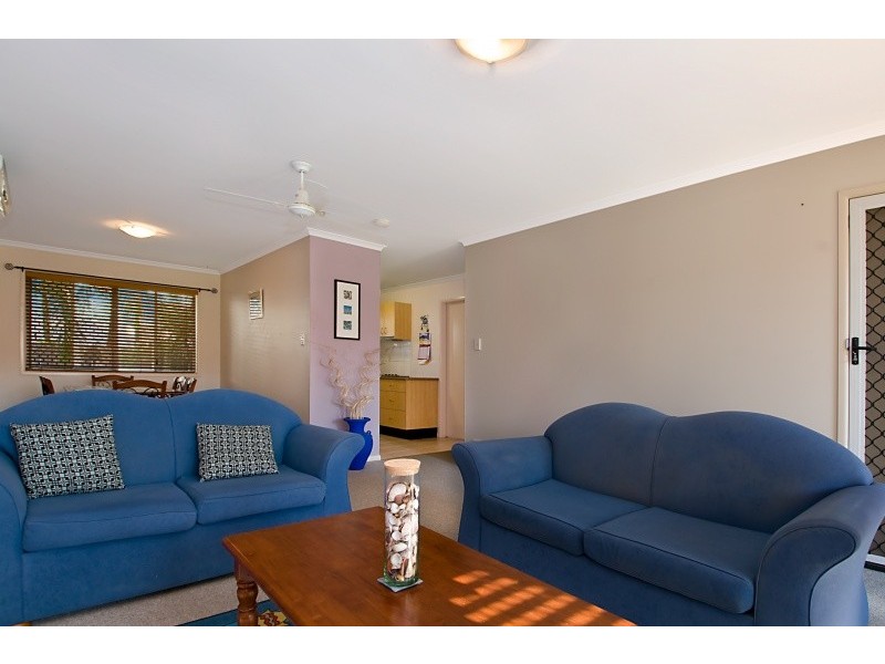 2/25 North Street, Caloundra QLD 4551