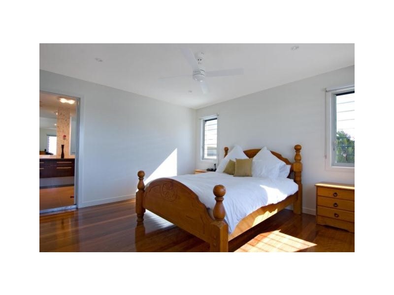 77 Westminster Avenue, Golden Beach QLD 4551