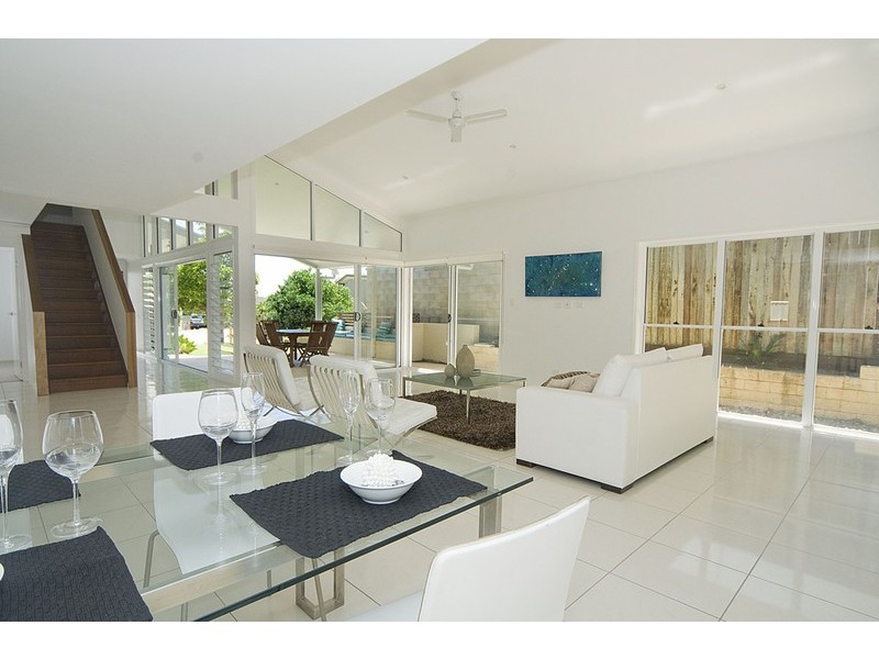 27 Dicky Beach Close, Dicky Beach QLD 4551