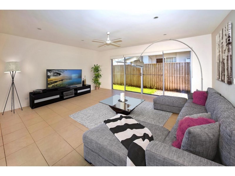 25 The Promenade, Pelican Waters QLD 4551