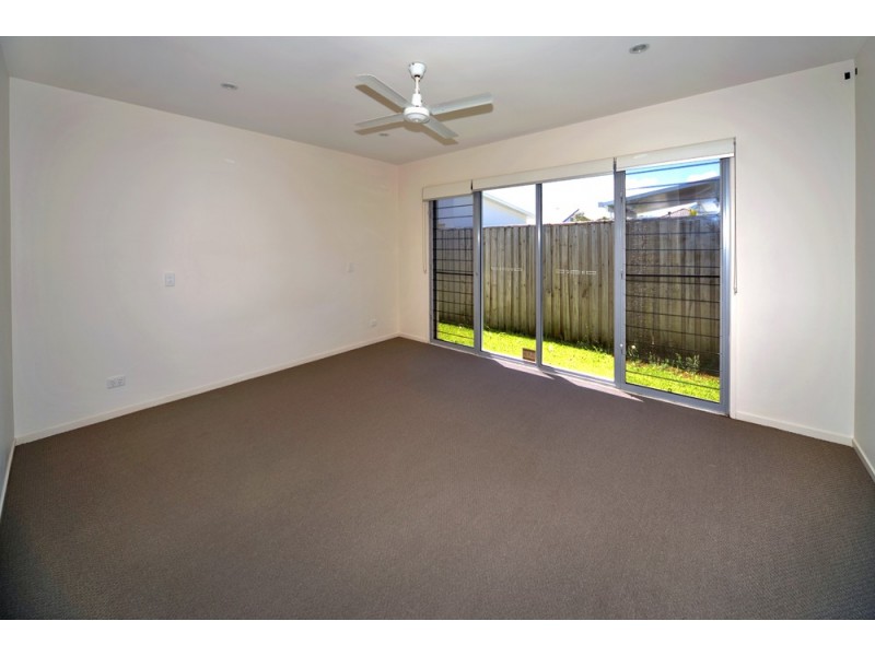 25 The Promenade, Pelican Waters QLD 4551