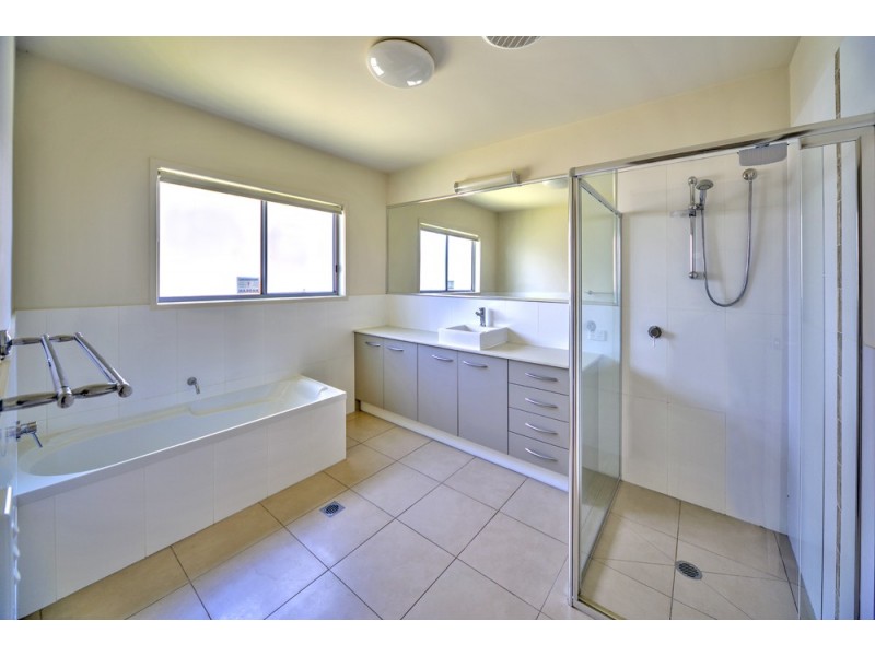 25 The Promenade, Pelican Waters QLD 4551