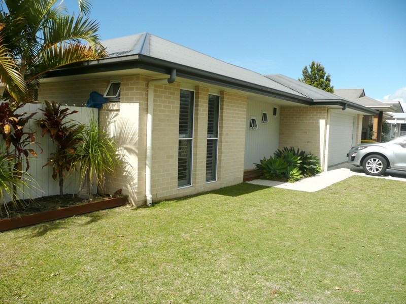 66 Rawson Street, Caloundra West QLD 4551