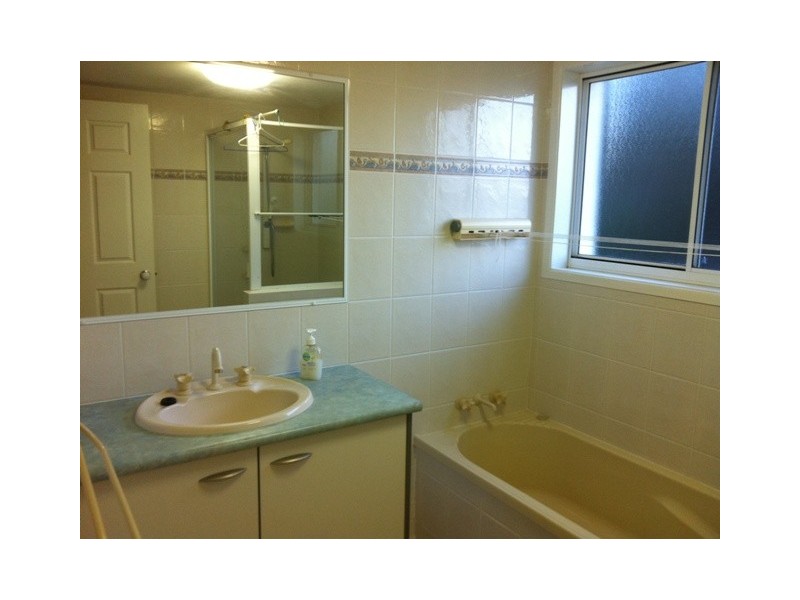 1/9 Nelson Street, Golden Beach QLD 4551