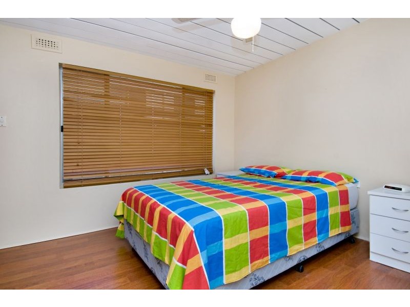 2/1 Warne Terrace, Kings Beach QLD 4551