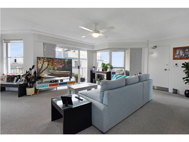 Unit 4/17 Verney Street, Kings Beach QLD 4551