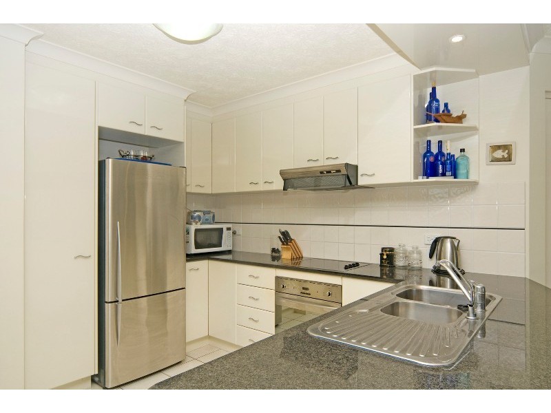 2/104 Pacific Boulevard, Buddina QLD 4575