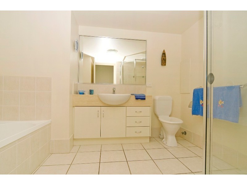 2/104 Pacific Boulevard, Buddina QLD 4575