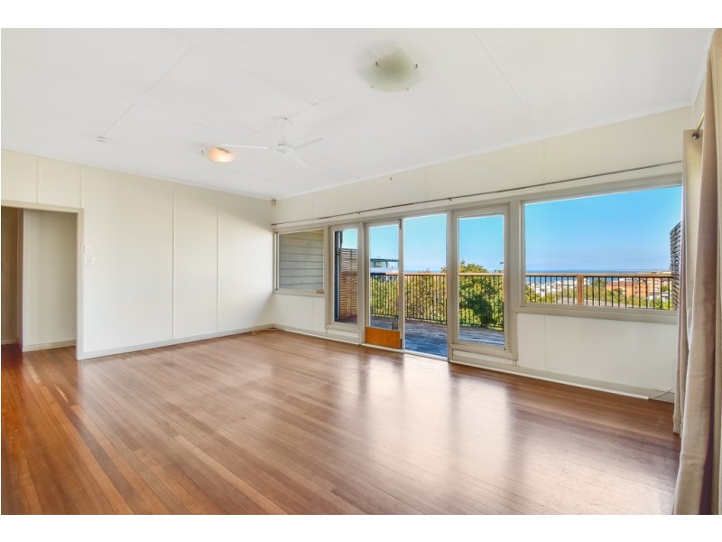 1/6 Queen Street, Kings Beach QLD 4551