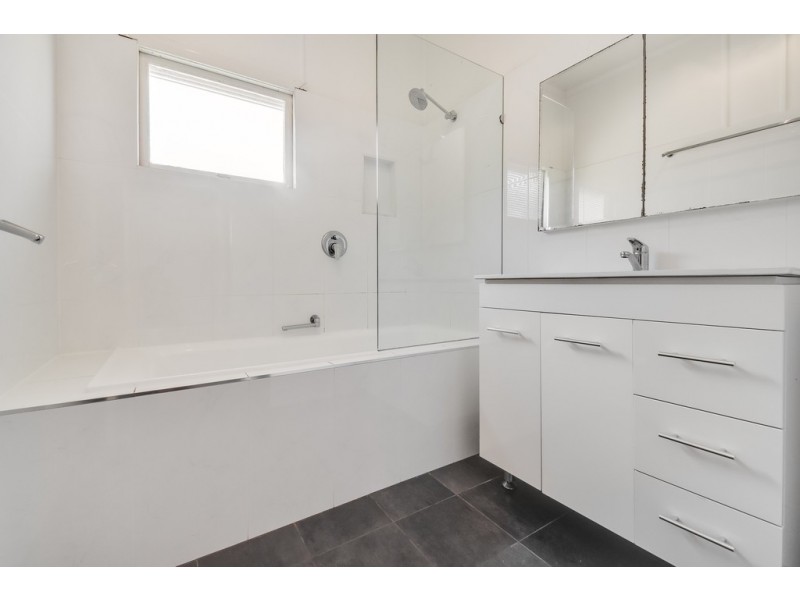 1/6 Queen Street, Kings Beach QLD 4551