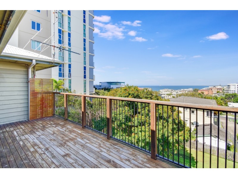 1/6 Queen Street, Kings Beach QLD 4551