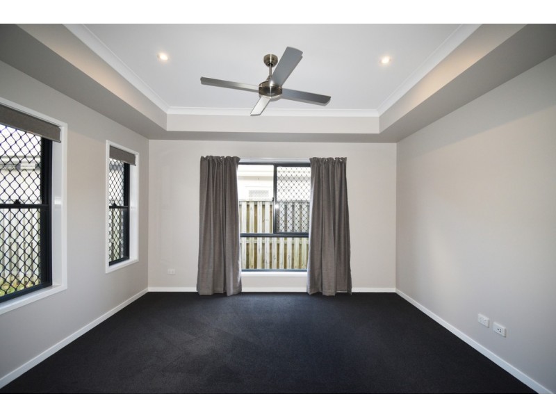 15 Eyre Place, Caloundra West QLD 4551