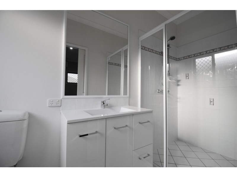 15 Eyre Place, Caloundra West QLD 4551