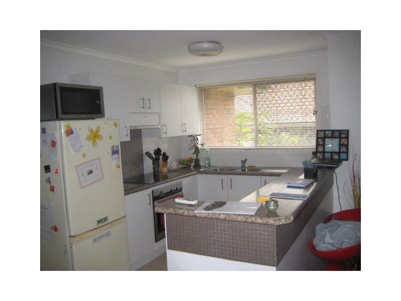8/2a Albatross Avenue, Aroona QLD 4551