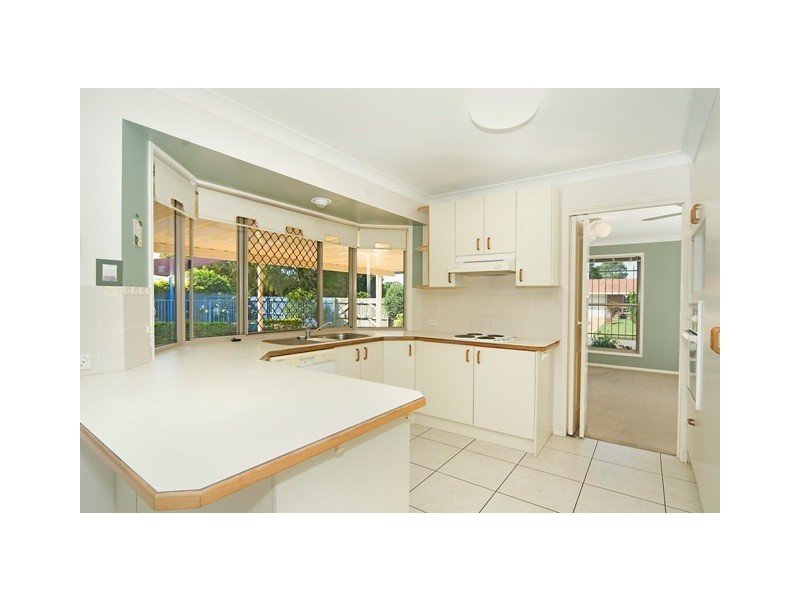 34 Wavell Avenue, Golden Beach QLD 4551