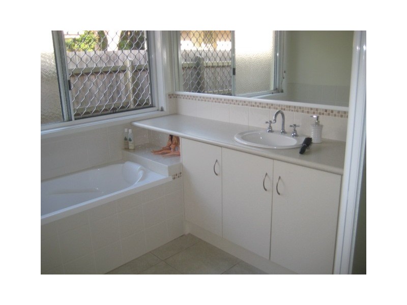 20 Pinehurst Street, Currimundi QLD 4551