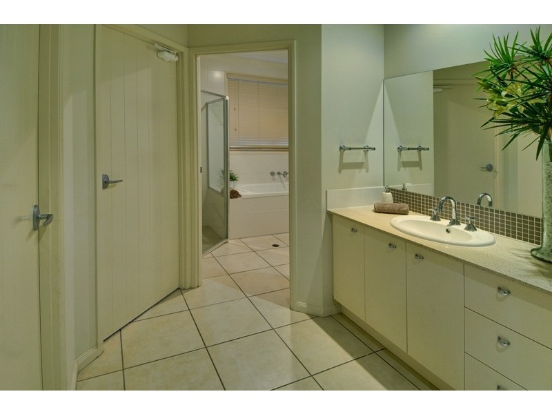 109 Mahogany Drive, Pelican Waters QLD 4551