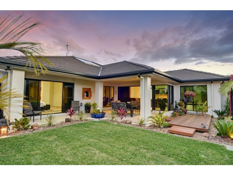 109 Mahogany Drive, Pelican Waters QLD 4551