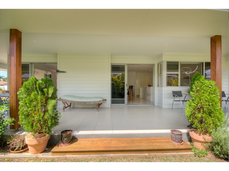 20 St. Pauls Avenue, Pelican Waters QLD 4551