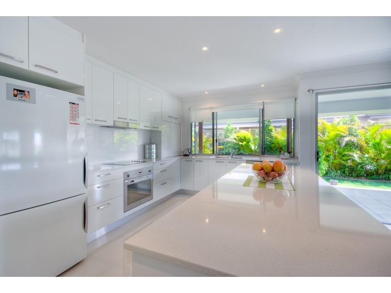 20 St. Pauls Avenue, Pelican Waters QLD 4551