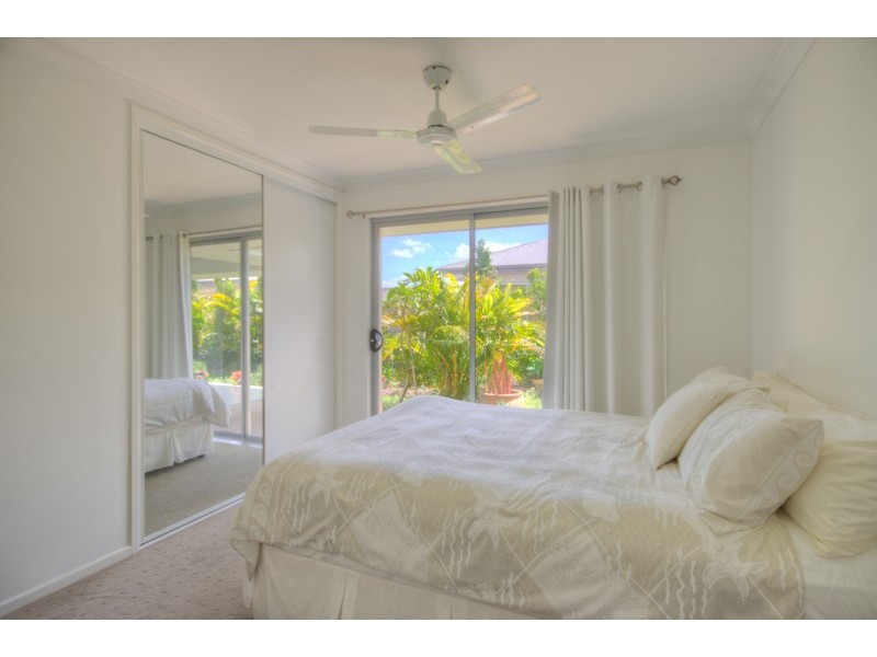 20 St. Pauls Avenue, Pelican Waters QLD 4551