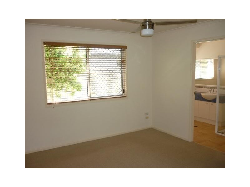 16 Boram Street, Currimundi QLD 4551