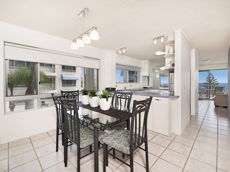 Unit 15 ‘Resort Estoril’ 38 McIIwraith Street, Moffat Beach QLD 4551