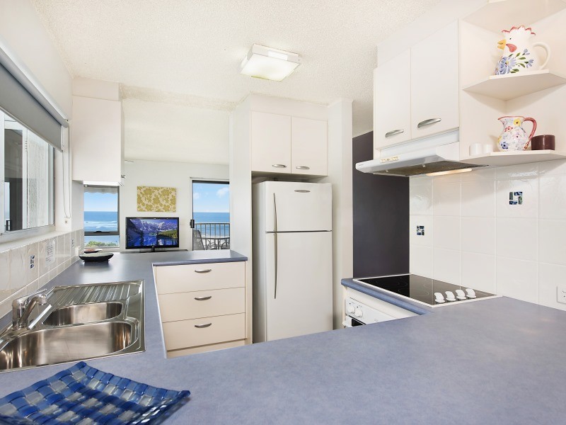 Unit 15 ‘Resort Estoril’ 38 McIIwraith Street, Moffat Beach QLD 4551