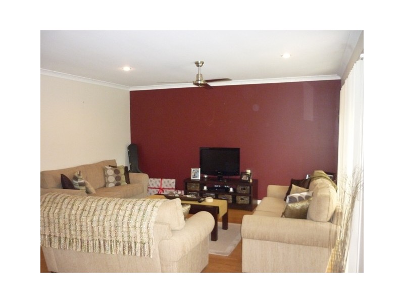 5 Mowburra Place, Caloundra West QLD 4551