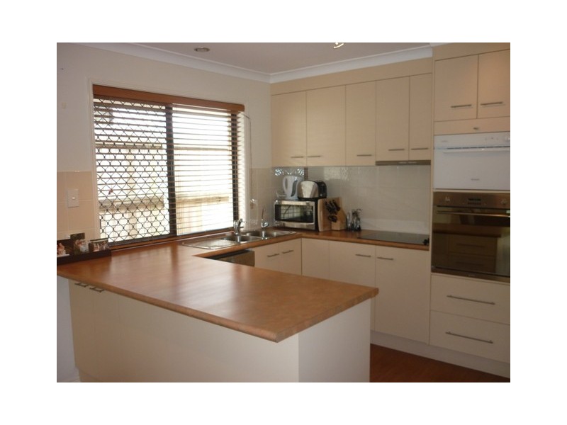 5 Mowburra Place, Caloundra West QLD 4551