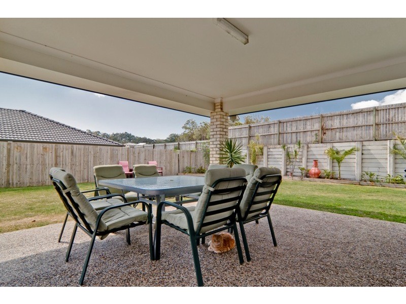 7 Sunrise Terrace, Little Mountain QLD 4551