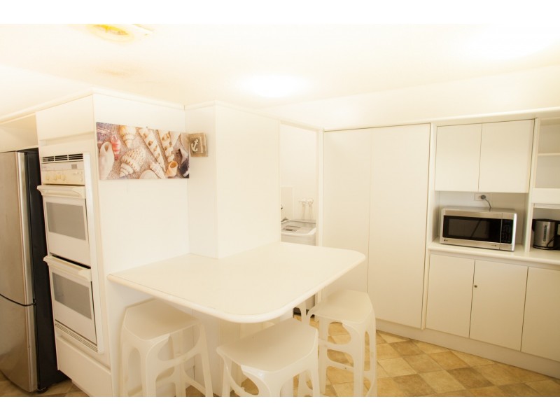 Unit 18 ‘Culverston’ 5 Dingle Avenue, Kings Beach QLD 4551