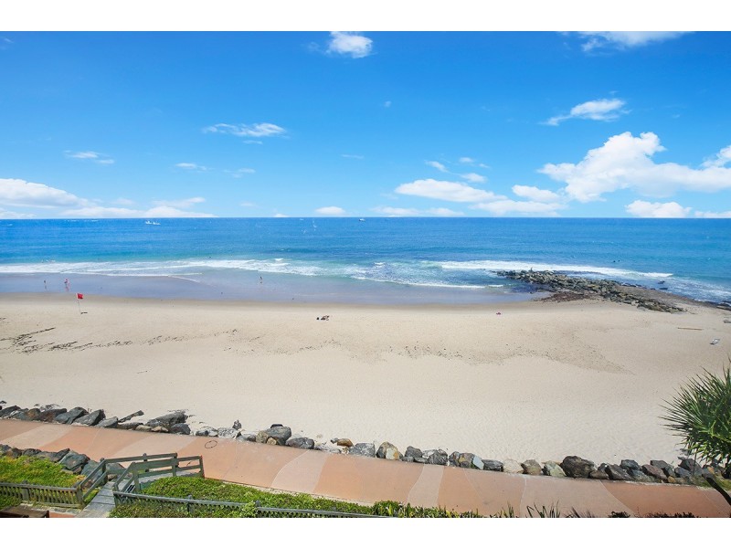 Unit 18 ‘Culverston’ 5 Dingle Avenue, Kings Beach QLD 4551
