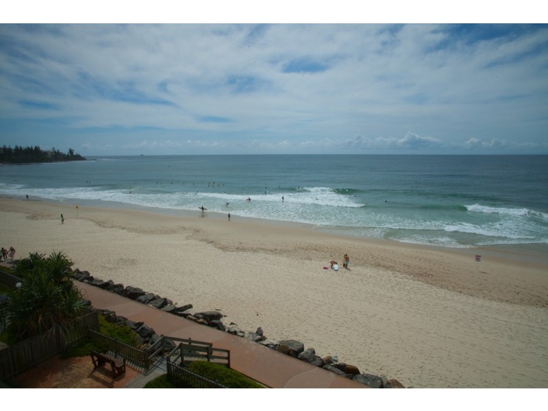 Unit 18 ‘Culverston’ 5 Dingle Avenue, Kings Beach QLD 4551