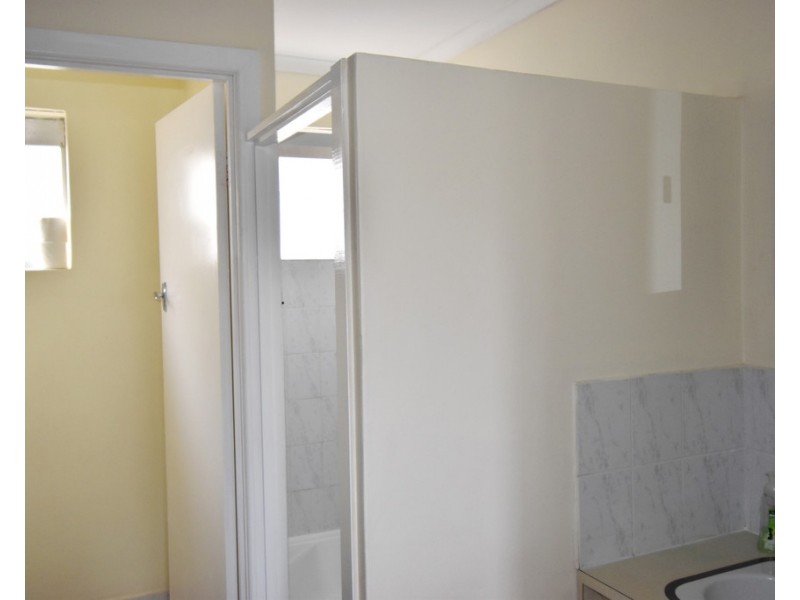 Unit 3/1 Warne Terrace, Kings Beach QLD 4551