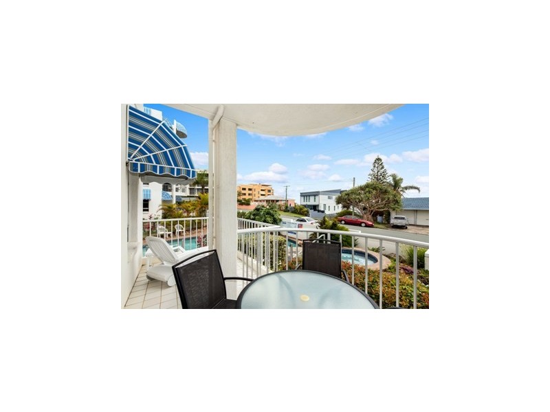 Unit 5 ‘Estoril’ 38 McIlwraith Street, Moffat Beach QLD 4551