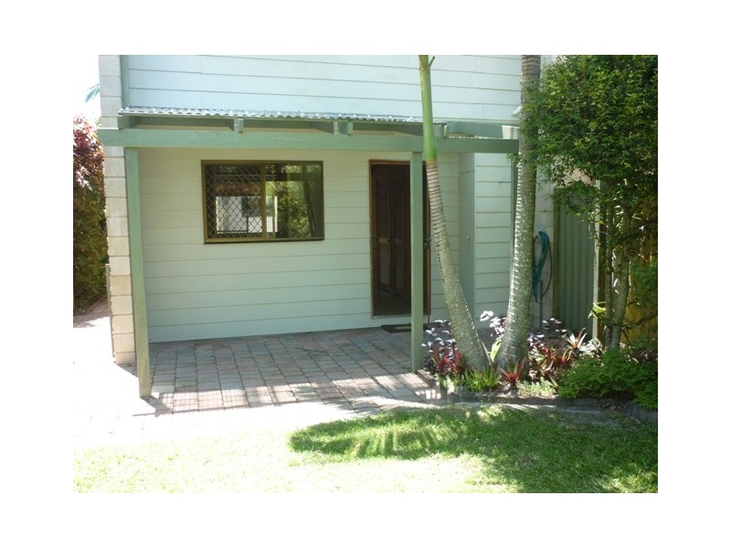 1/16 Watson Street, Currimundi QLD 4551