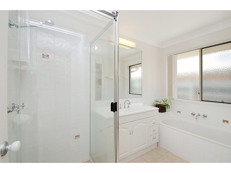 7 Huntley Place, Caloundra West QLD 4551