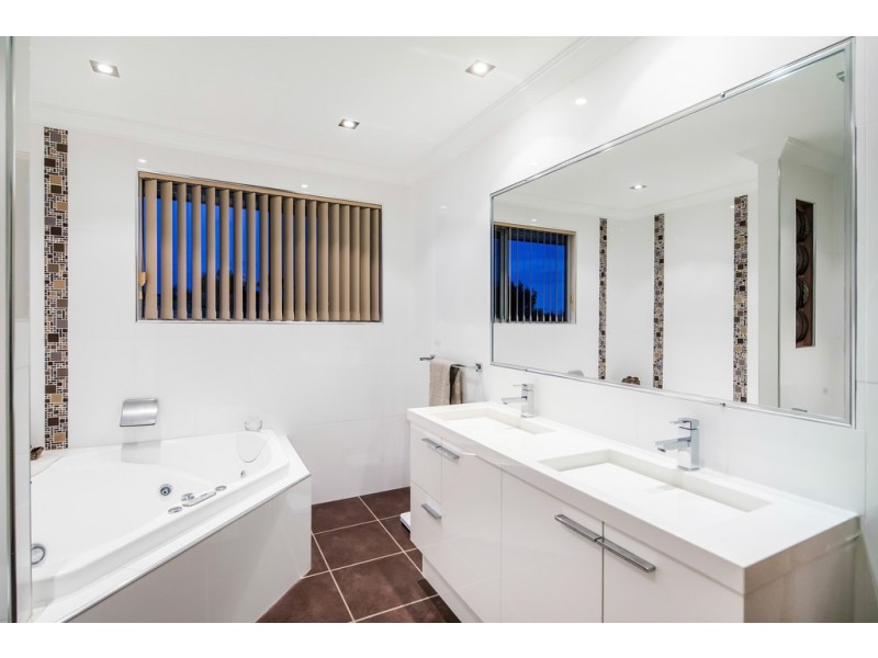 13 Kulanda Street, Wurtulla QLD 4575