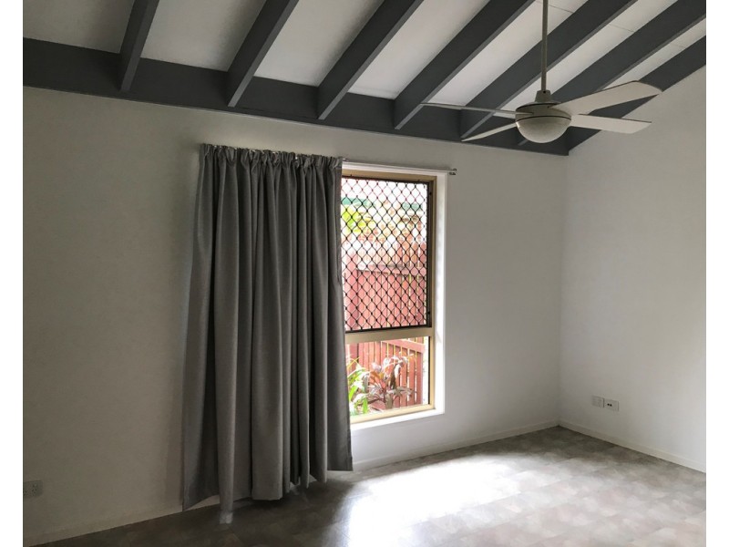 1 Talara Street, Currimundi QLD 4551