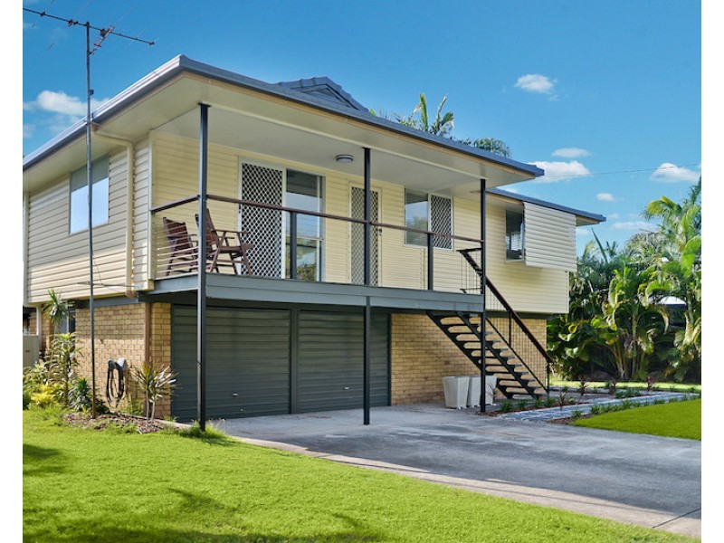 17 Hankinson Street, Golden Beach QLD 4551