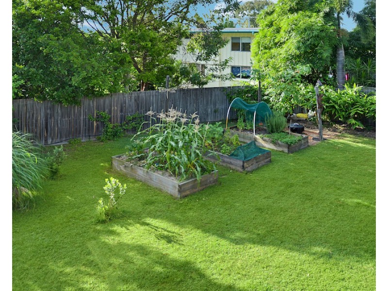17 Hankinson Street, Golden Beach QLD 4551